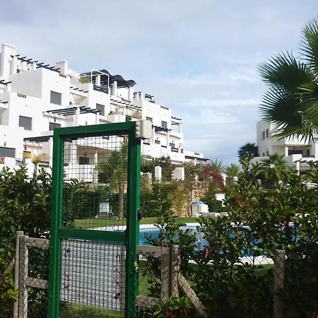 Modern Sunset Golf Apartman *